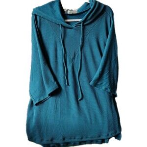 Rolling Ranch Boutique L/XL Teal Ribbed Hoodie Short Sleeve Rayon Blend